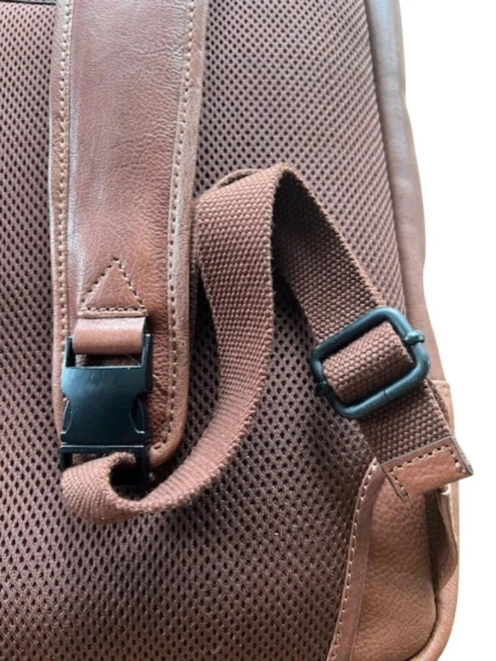 Genicci U-Falcon Leather Backpack Cognac Brown NWT Multi-Compartment